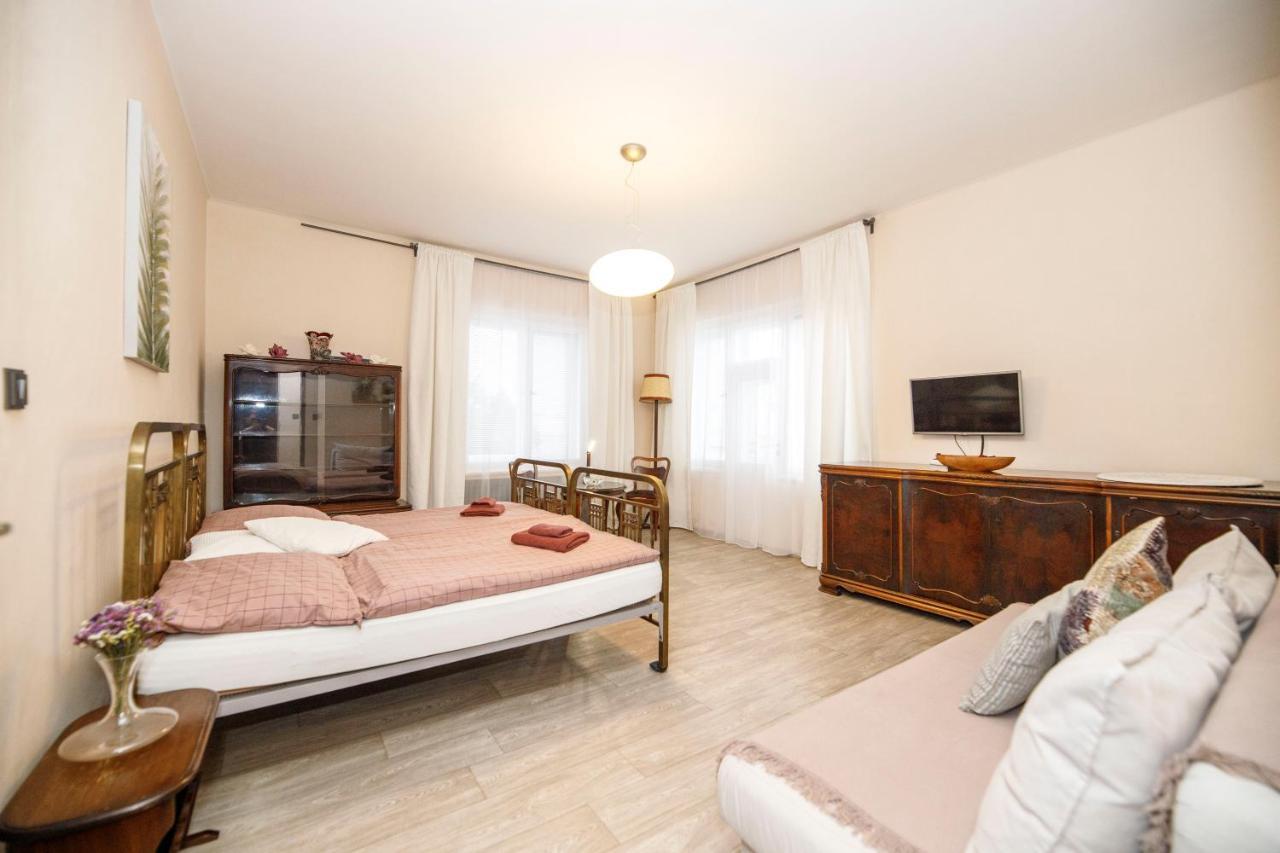 Libušina Villa Kutna Hora Bagian luar foto