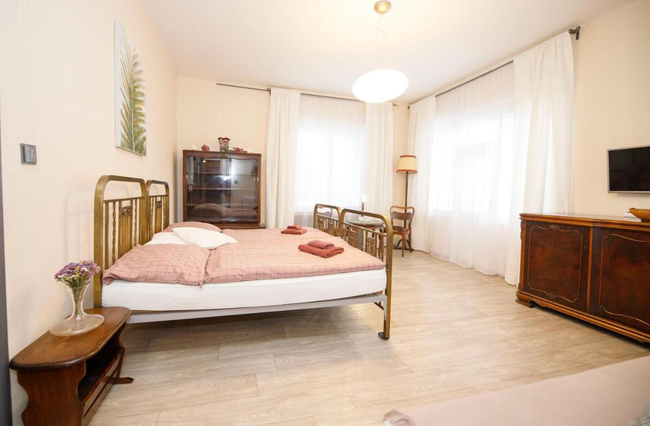 Libušina Villa Kutna Hora Bagian luar foto